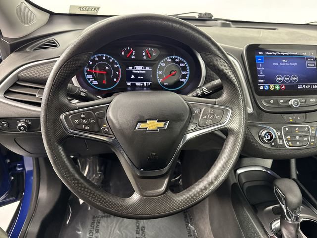 Used 2023 Chevrolet Malibu LT FWD image 11