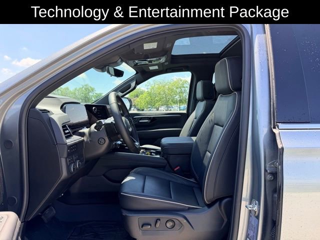Certified 2026 Chevrolet Suburban Premier AWD/4WD image 8