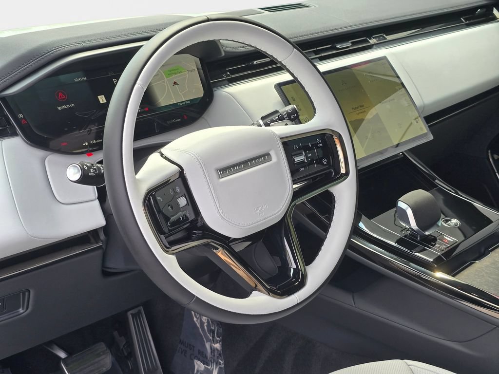 New 2026 Land Rover Range Rover Sport Dynamic SE AWD/4WD image 15