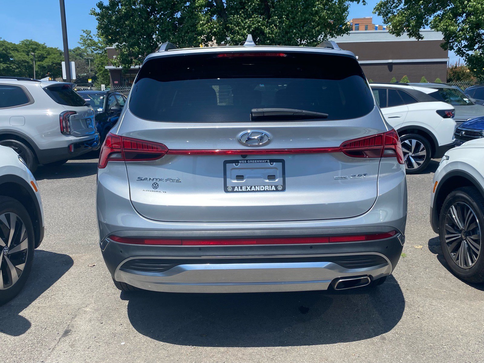 Used 2023 Hyundai Santa Fe Limited AWD/4WD image 3
