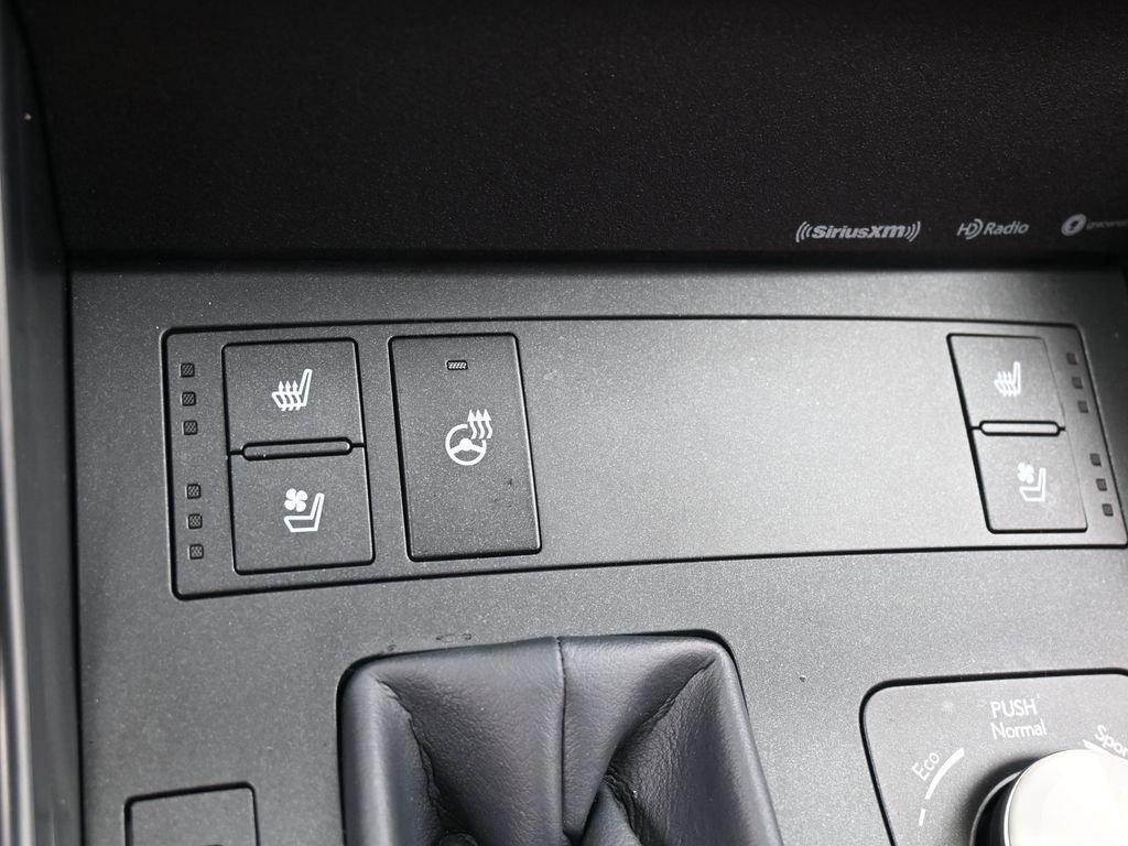 Used 2025 Lexus IS 300 w/ Premium Package image 23