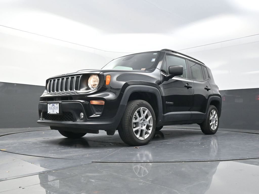 Used 2023 Jeep Renegade Latitude w/ Premium Group image 23