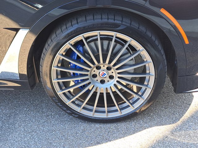 Used 2023 BMW ALPINA XB7 image 7