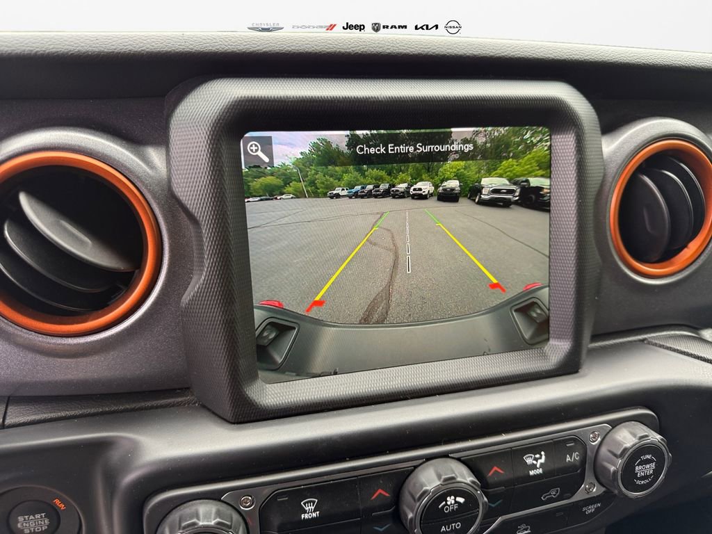 Certified 2022 Jeep Gladiator Mojave w/ LED Lighting Group AWD/4WD image 30