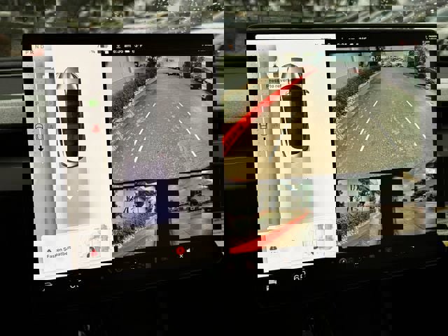 Used 2025 Tesla Model 3 Long Range image 17