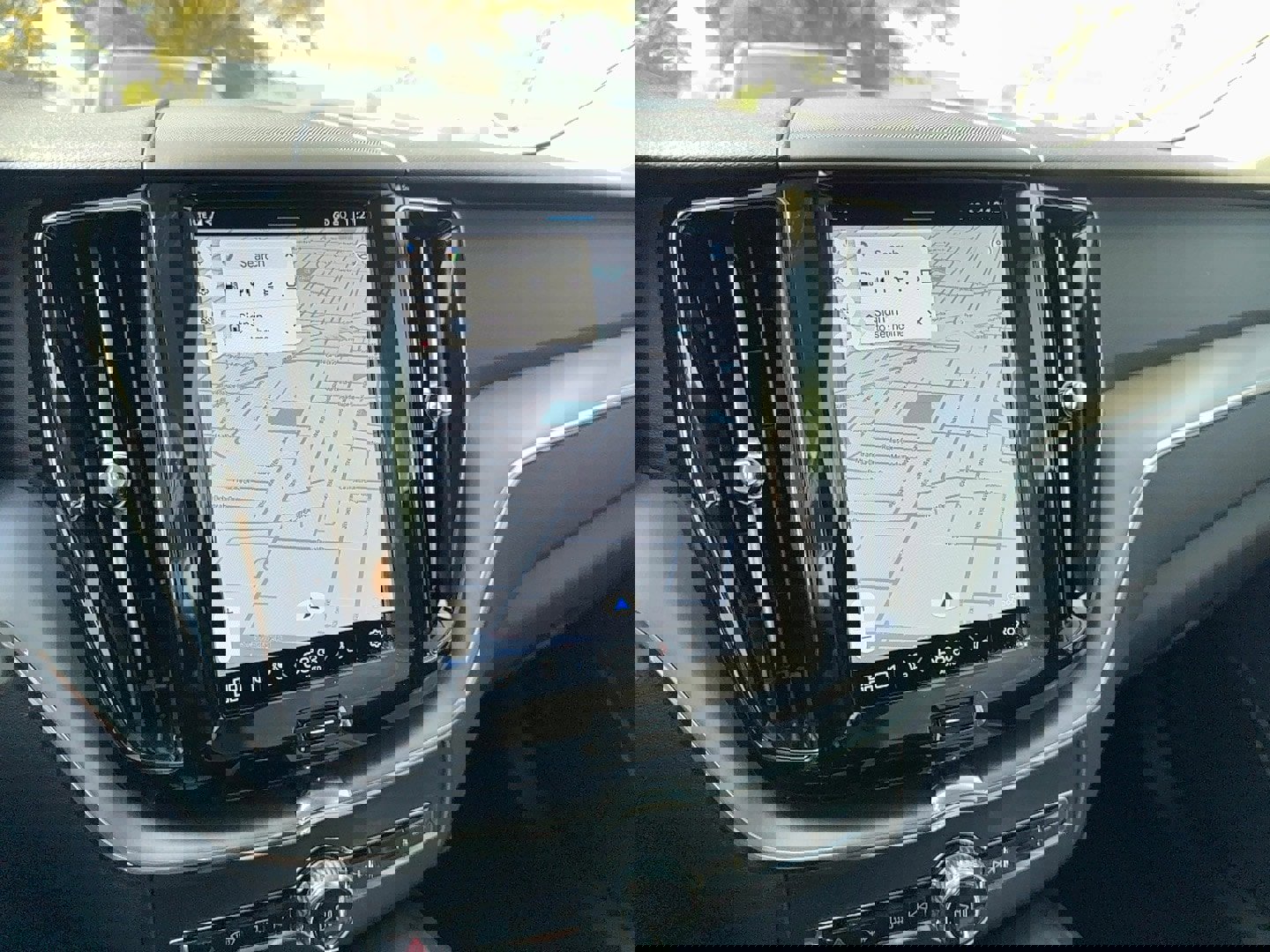 Used 2025 Volvo XC60 B5 Core image 18