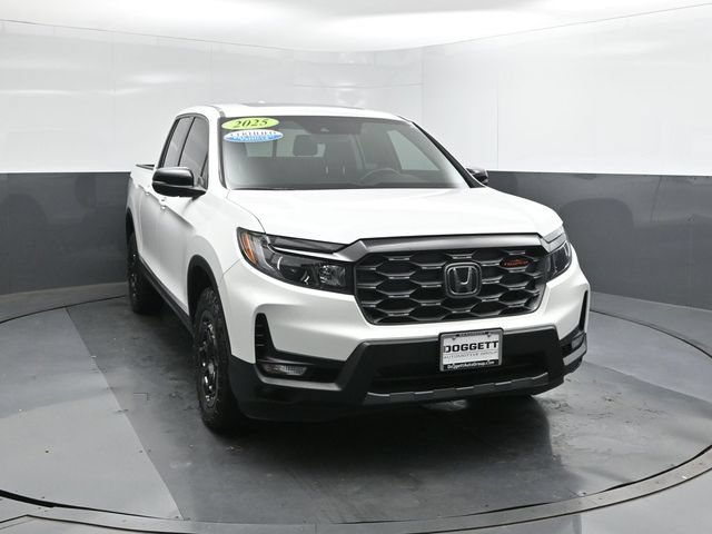 Used 2025 Honda Ridgeline TrailSport+ image 17