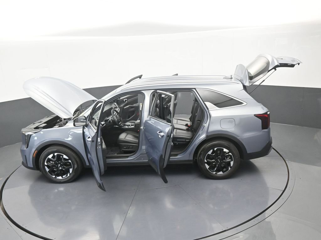 Used 2025 Kia Sorento S FWD image 66