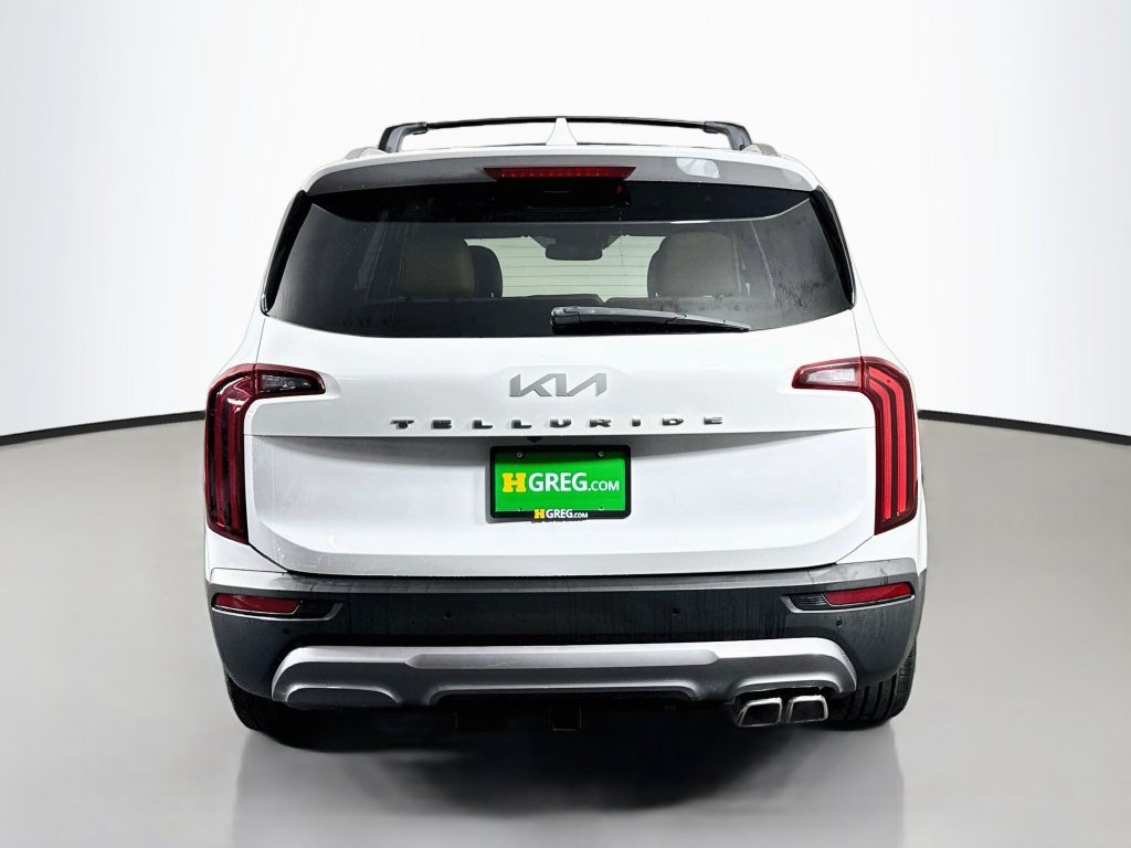 Used 2022 Kia Telluride SX w/ Towing Package FWD image 8