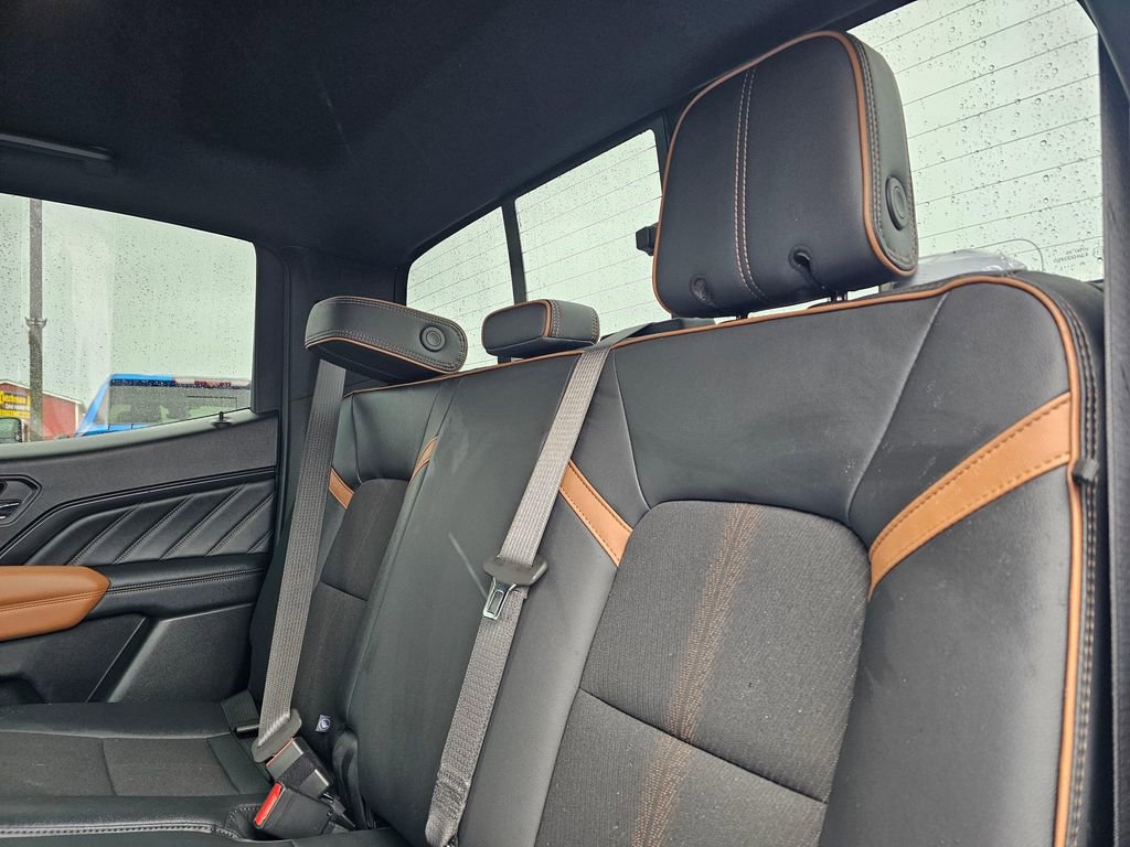 Used 2026 GMC Canyon AT4 AWD/4WD image 18