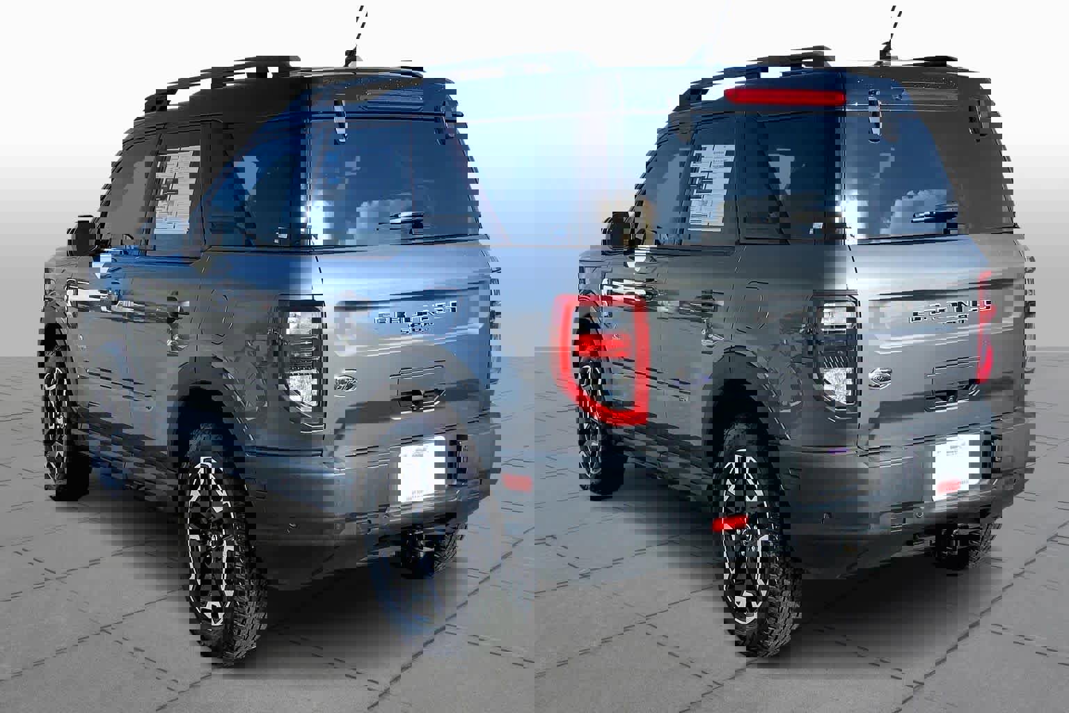 Used 2022 Ford Bronco Sport Outer Banks w/ Tech Package image 22