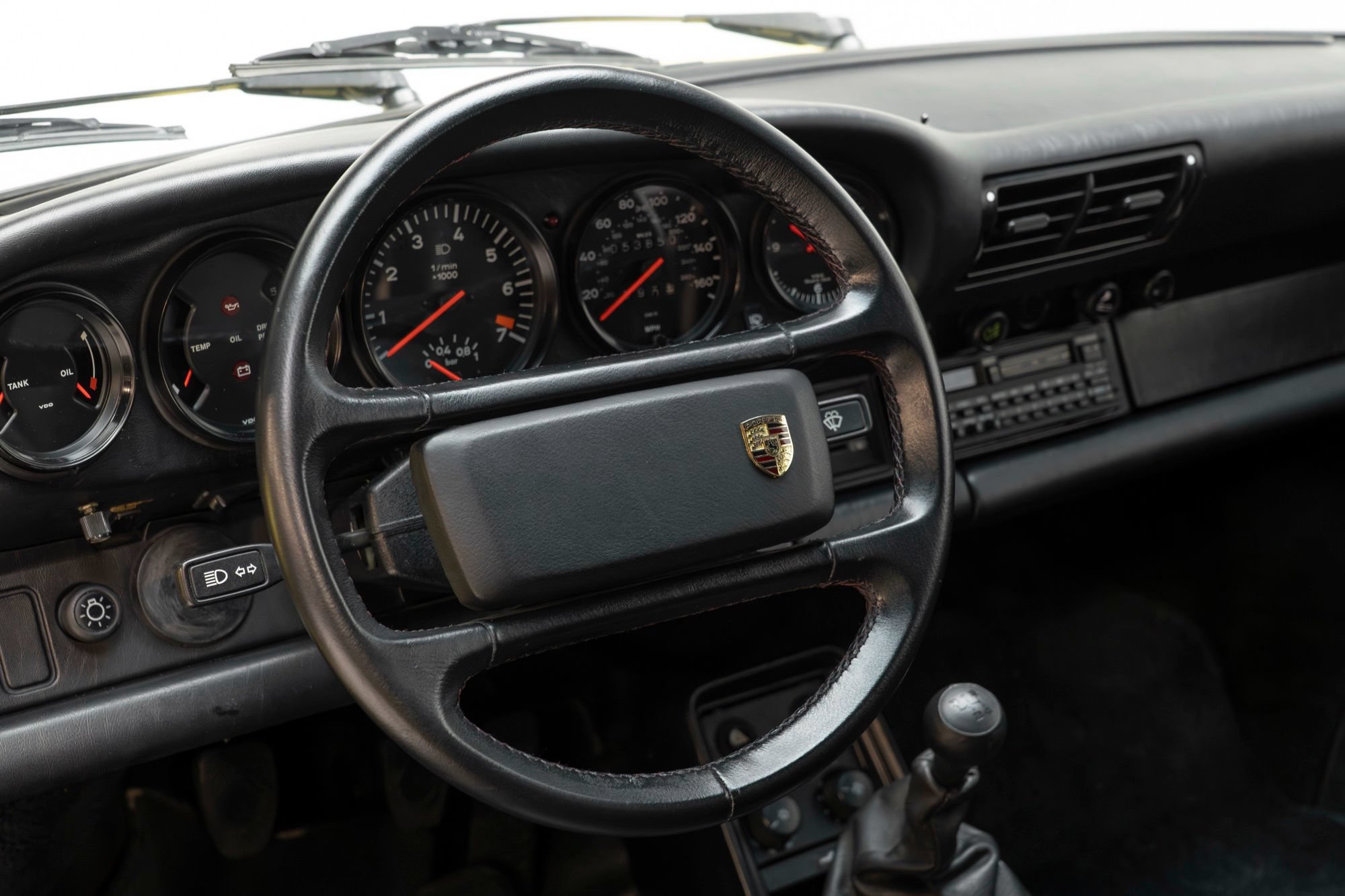 Used 1988 Porsche 911 Carrera RWD image 24