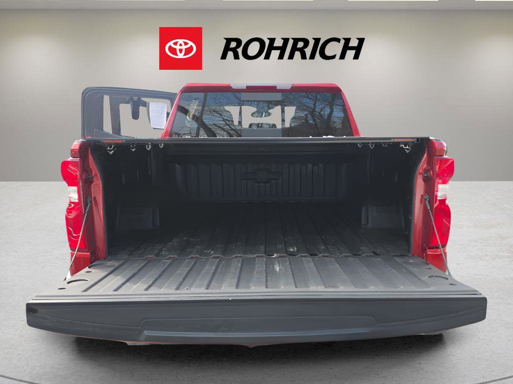 Used 2025 Chevrolet Silverado 1500 LTZ w/ LTZ Premium Package image 18