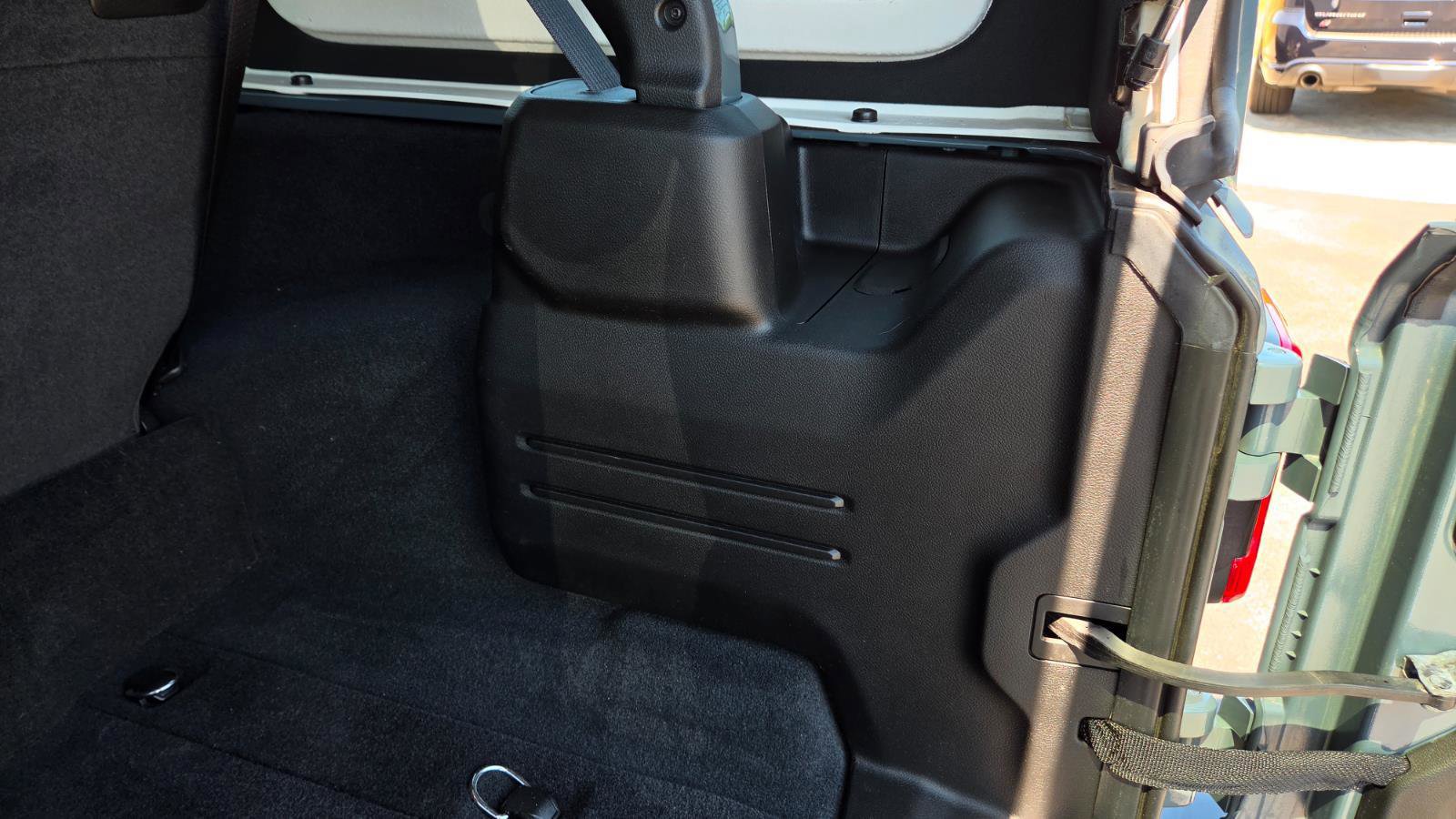 Used 2024 Jeep Wrangler Sahara image 63