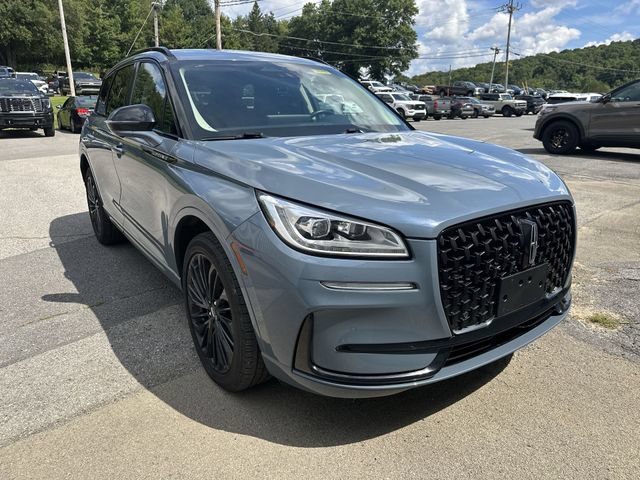 Used 2023 Lincoln Corsair Reserve w/ Equipment Group 201A AWD/4WD image 11