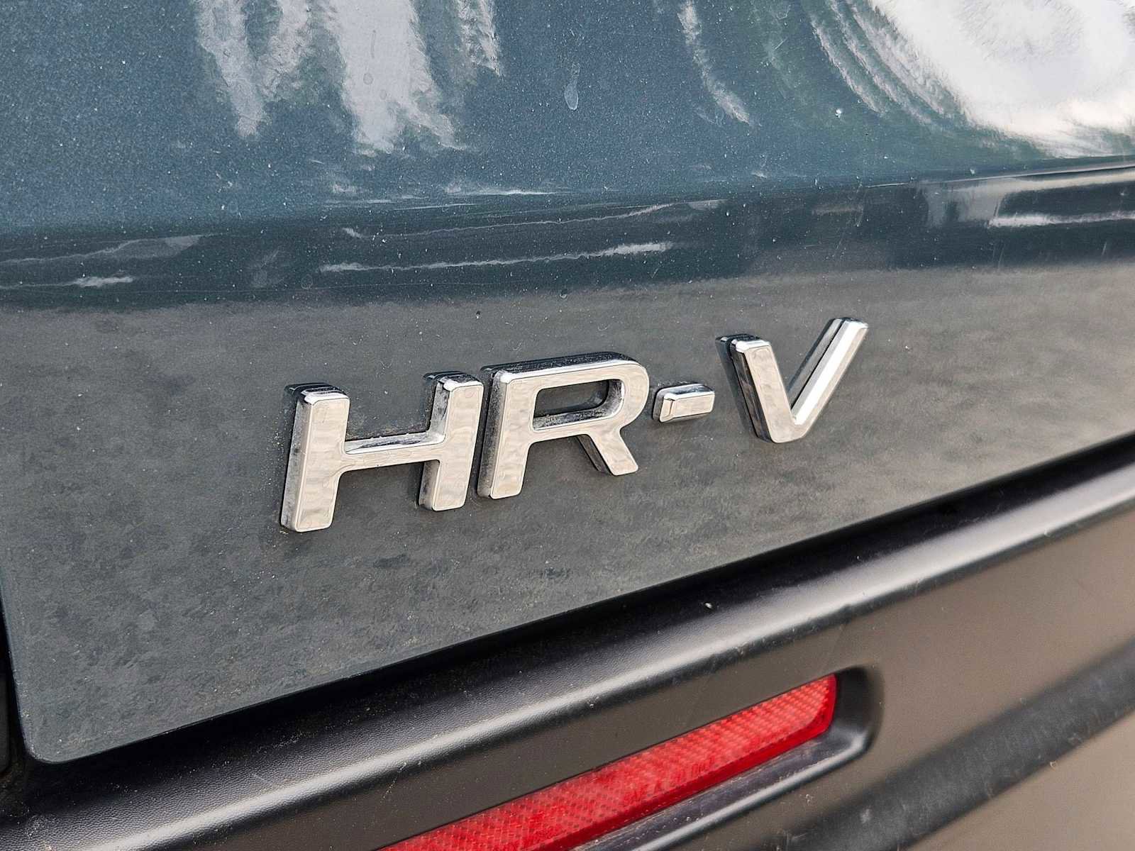 Used 2024 Honda HR-V LX image 11