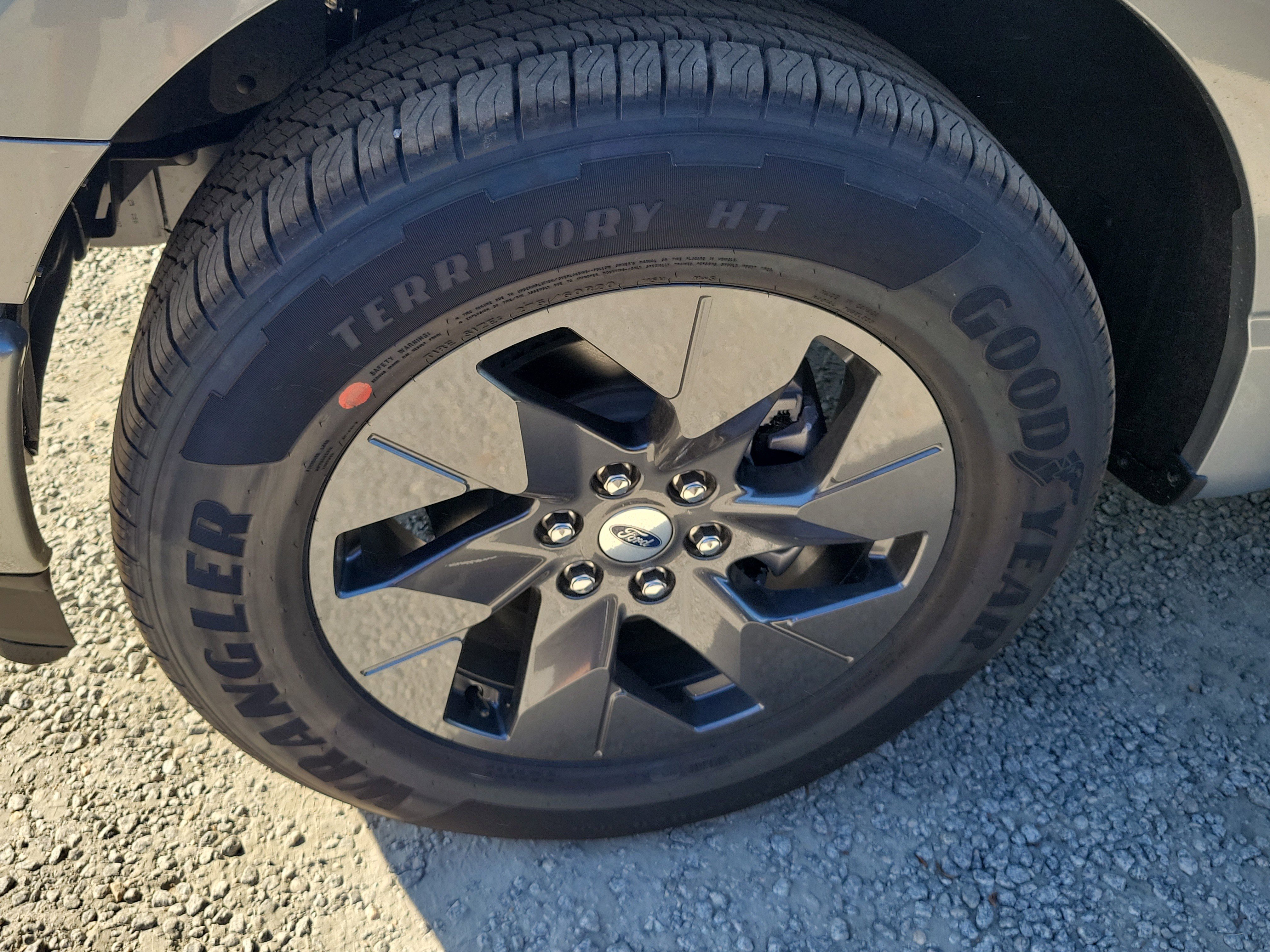 New 2025 Ford F150 STX w/ Equipment Group 200A RWD image 5