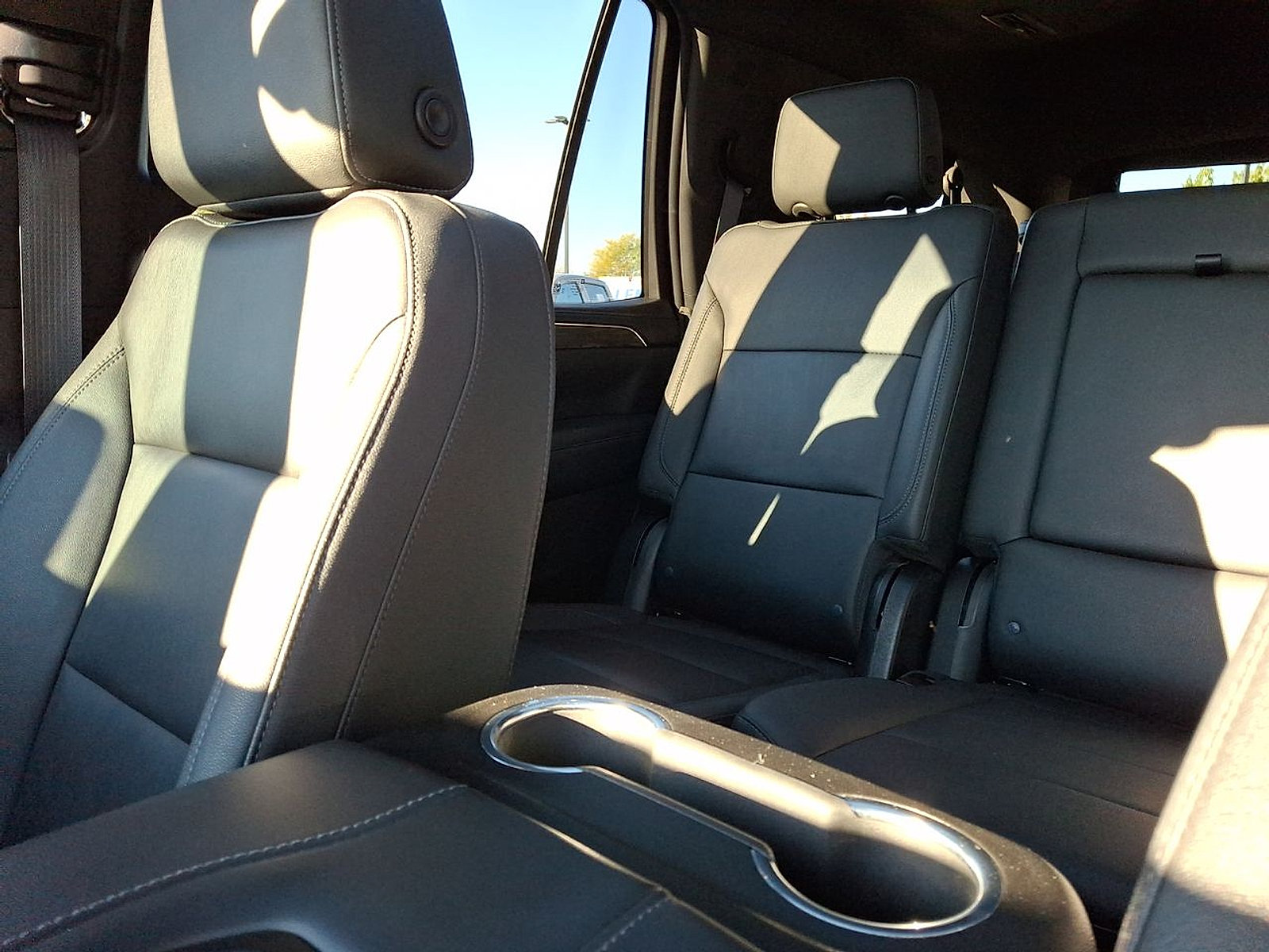 Certified 2023 Chevrolet Tahoe LT w/ Luxury Package AWD/4WD image 12
