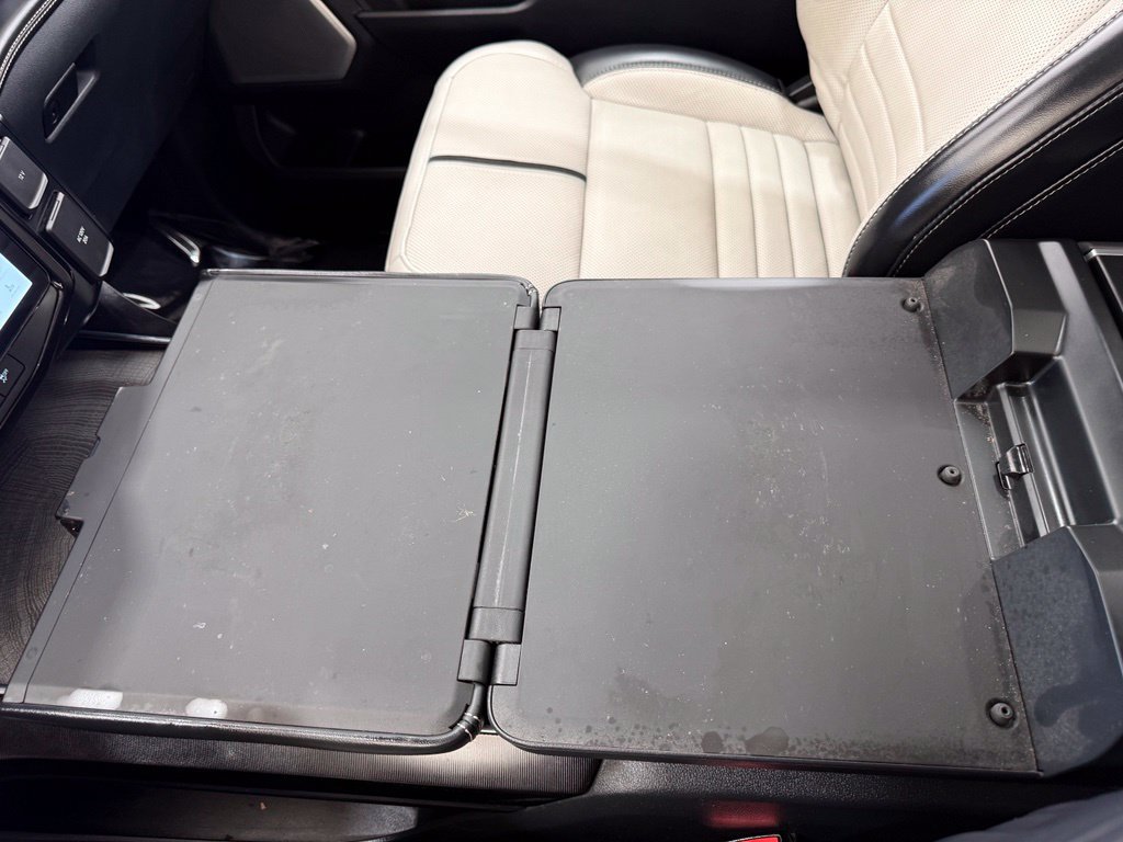 Used 2023 Ford F150 Lightning Platinum AWD/4WD image 42