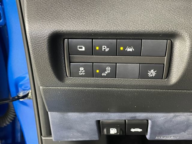 Used 2022 Nissan Kicks S image 14