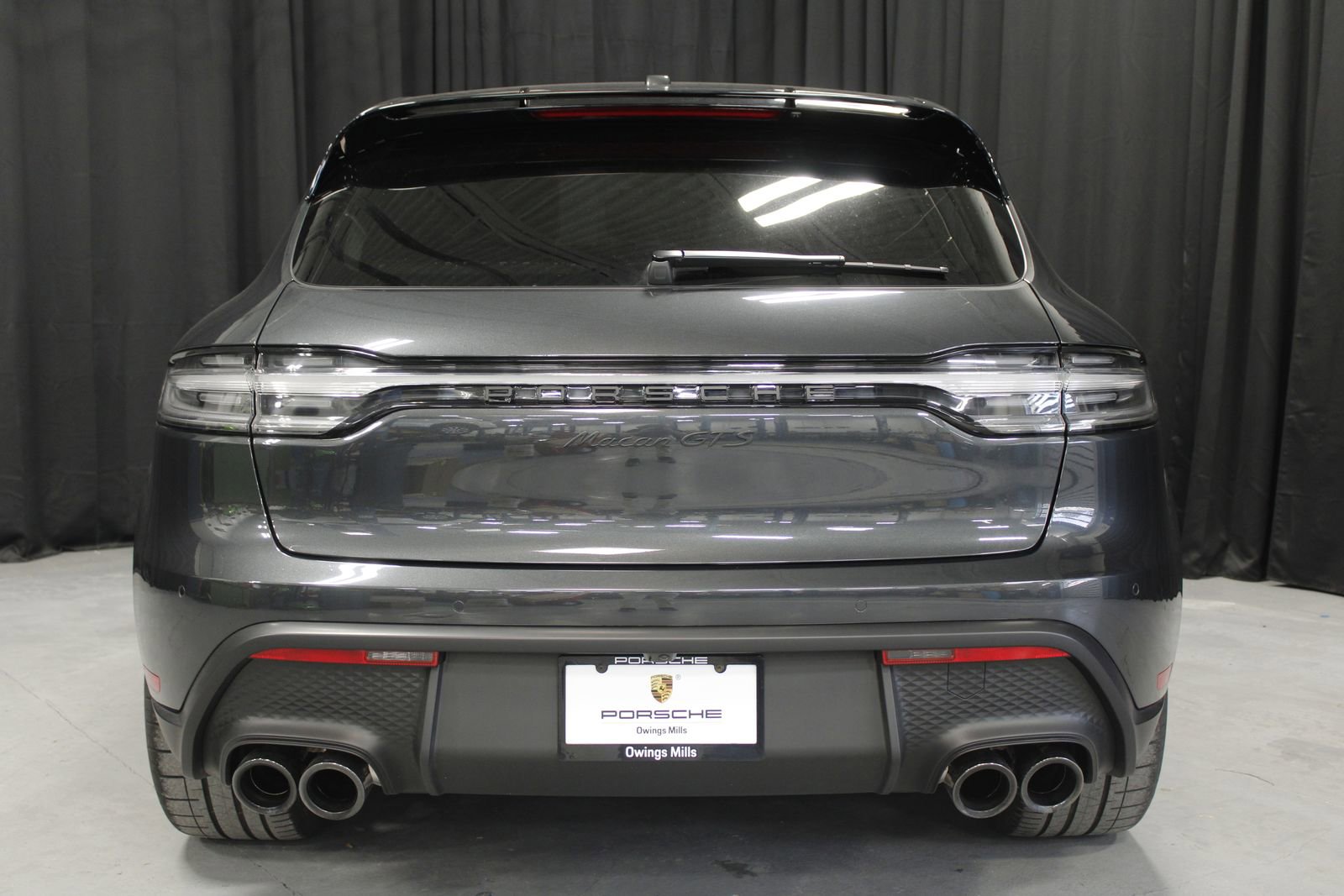 Certified 2025 Porsche Macan GTS image 12