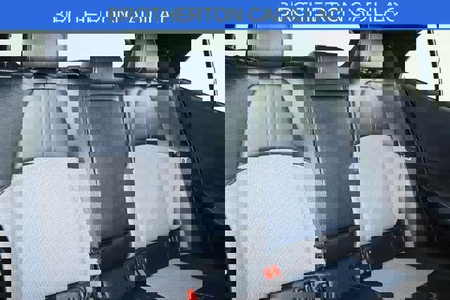 Used 2021 Toyota Corolla XSE image 23