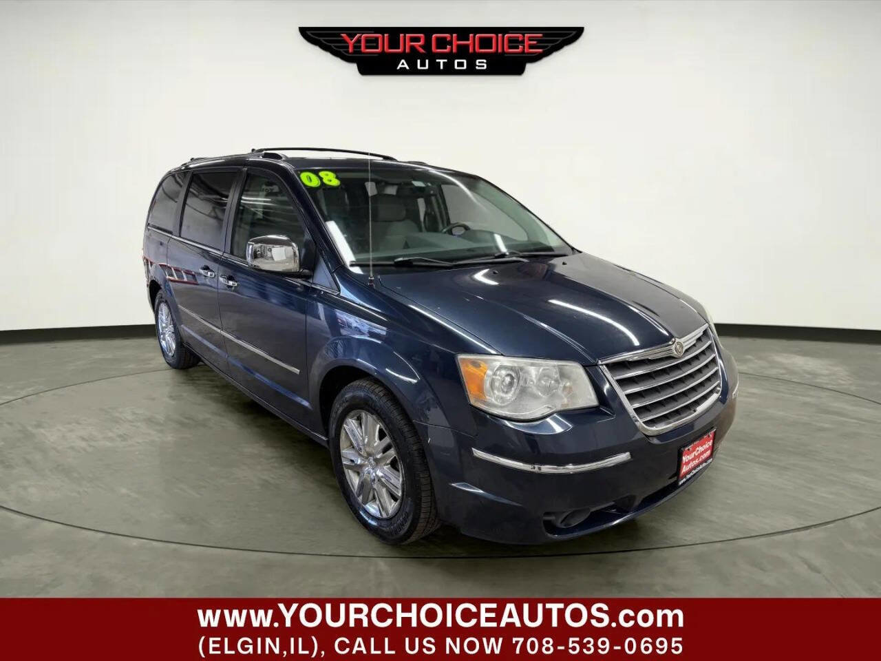 Used 2008 Chrysler Town & Country Limited w/ Trailer Tow Group FWD image 7