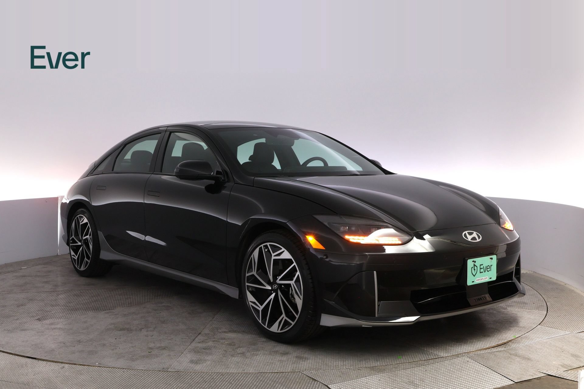 Used 2024 Hyundai Ioniq 6 Limited RWD image 13