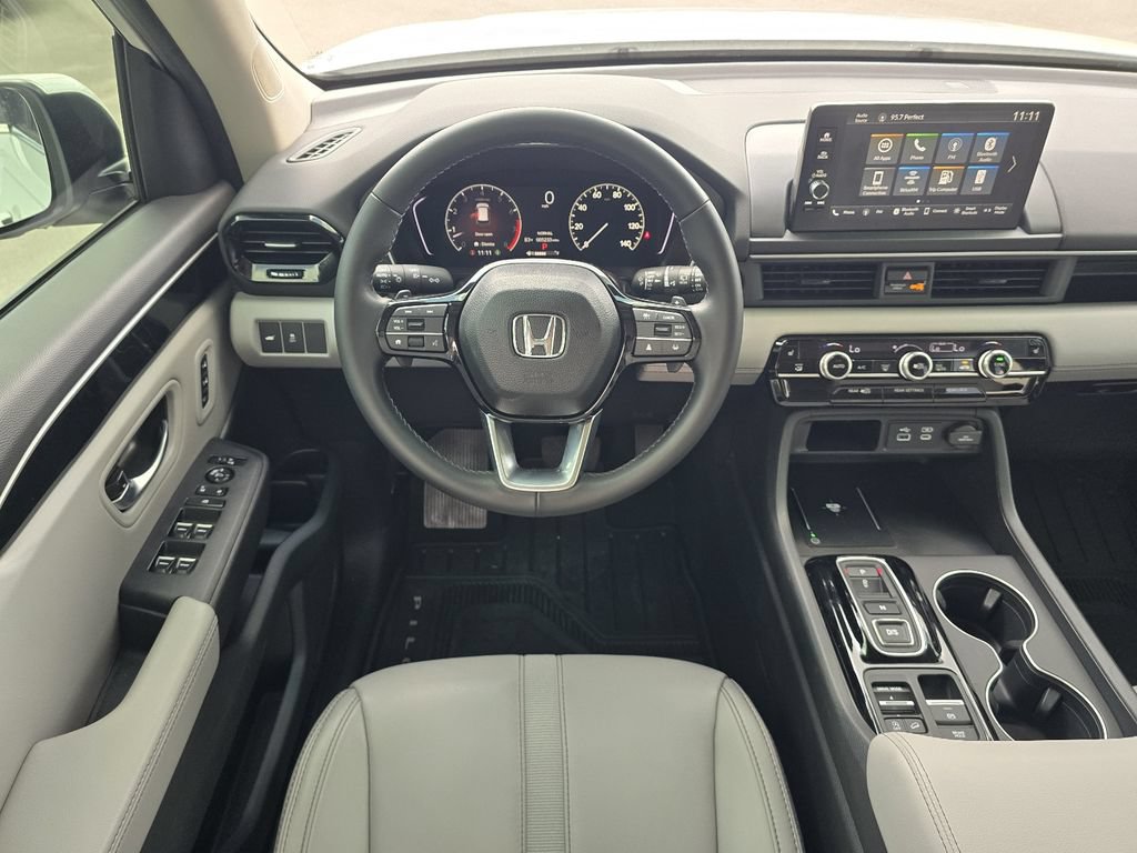 Certified 2025 Honda Pilot EX-L image 14