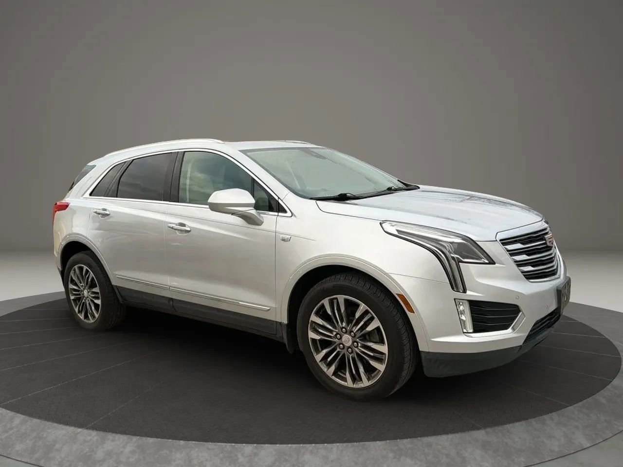 Used 2017 Cadillac XT5 Premium Luxury FWD image 15