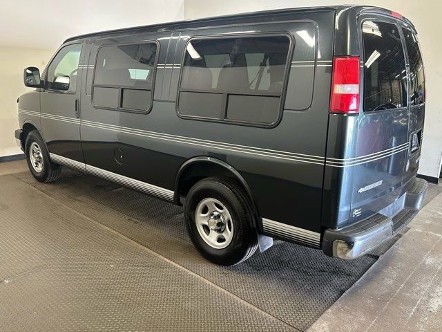 Used 2003 Chevrolet Express 1500 w/ Preferred Equipment Group 3 image 28
