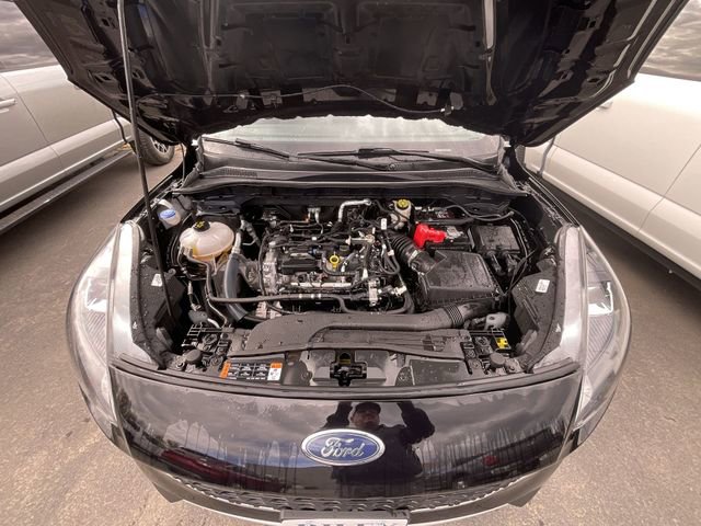 Used 2022 Ford Escape SE w/ Cold Weather Package AWD/4WD image 25