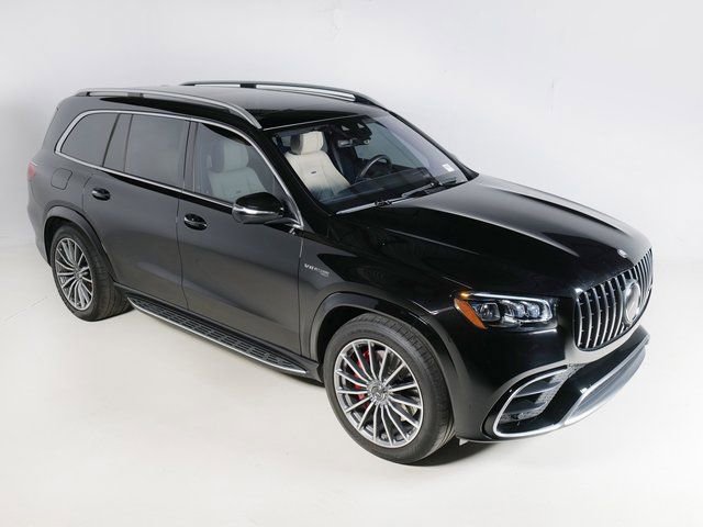 Used 2025 Mercedes-Benz GLS 63 AMG 4MATIC image 33