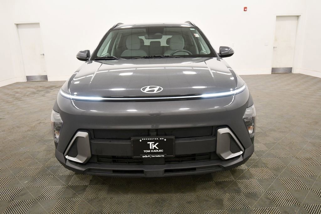 Used 2025 Hyundai Kona SEL image 10