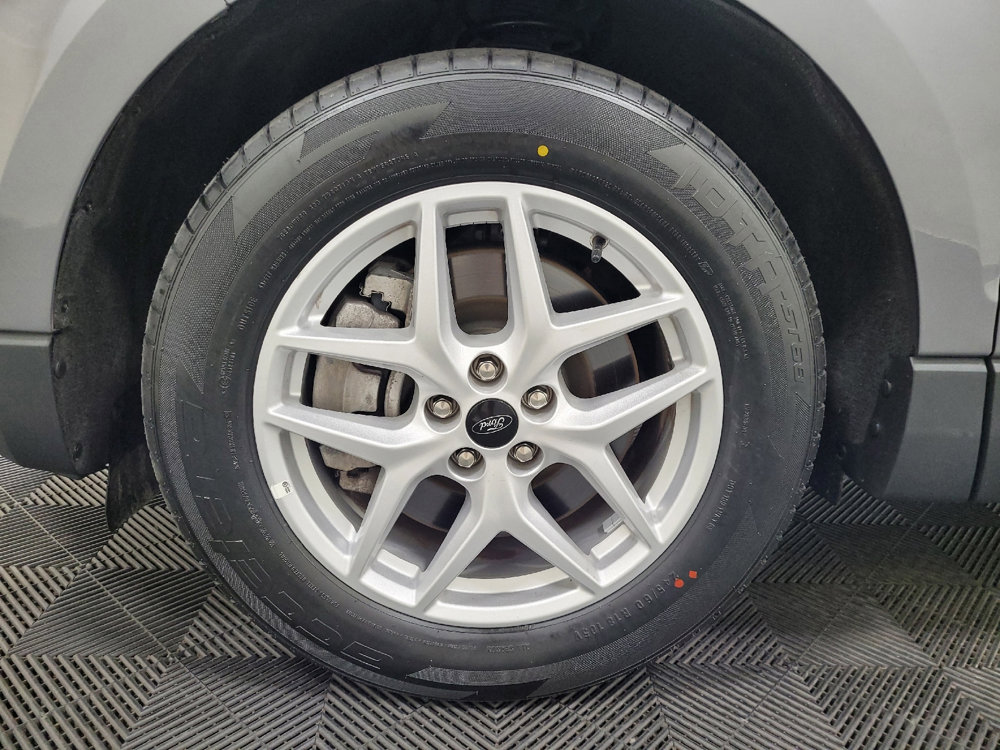 Used 2023 Ford Edge SEL image 31