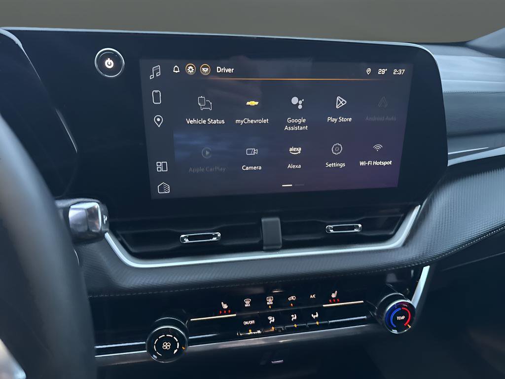 Used 2025 Chevrolet Equinox LT w/ Safety and Technology Package image 21