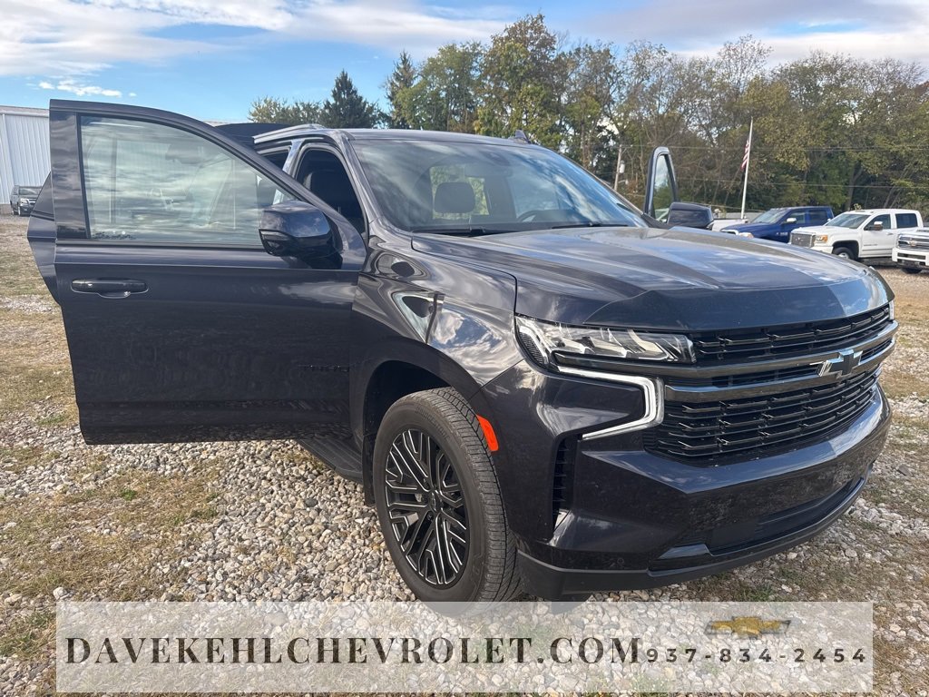 Used 2022 Chevrolet Tahoe RST w/ Luxury Package image 16