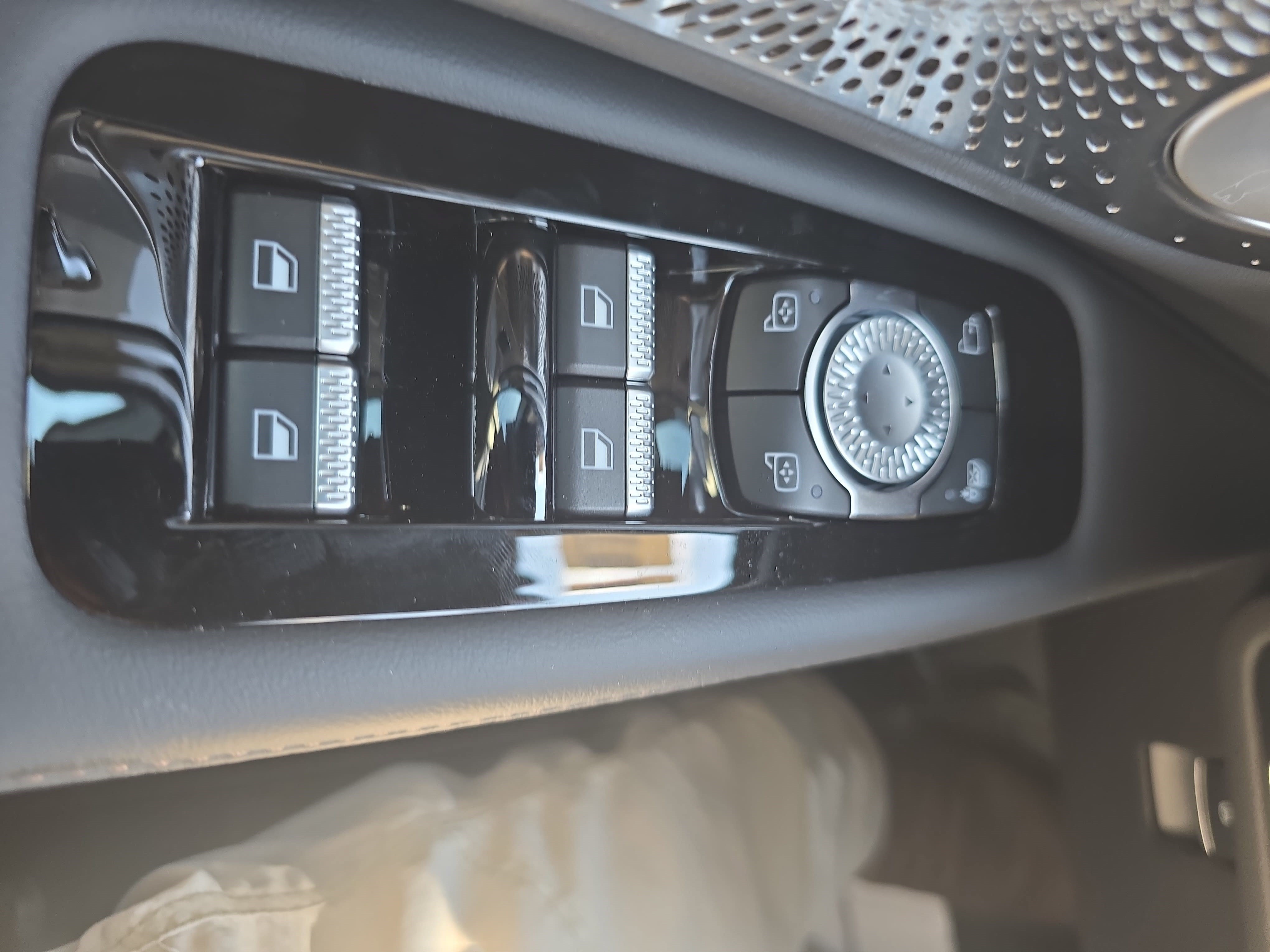 New 2026 Lincoln Nautilus Reserve AWD/4WD image 27