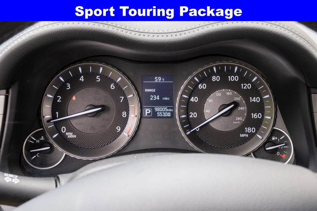 Used 2016 INFINITI Q70 3.7 w/ Sport Package AWD/4WD image 4
