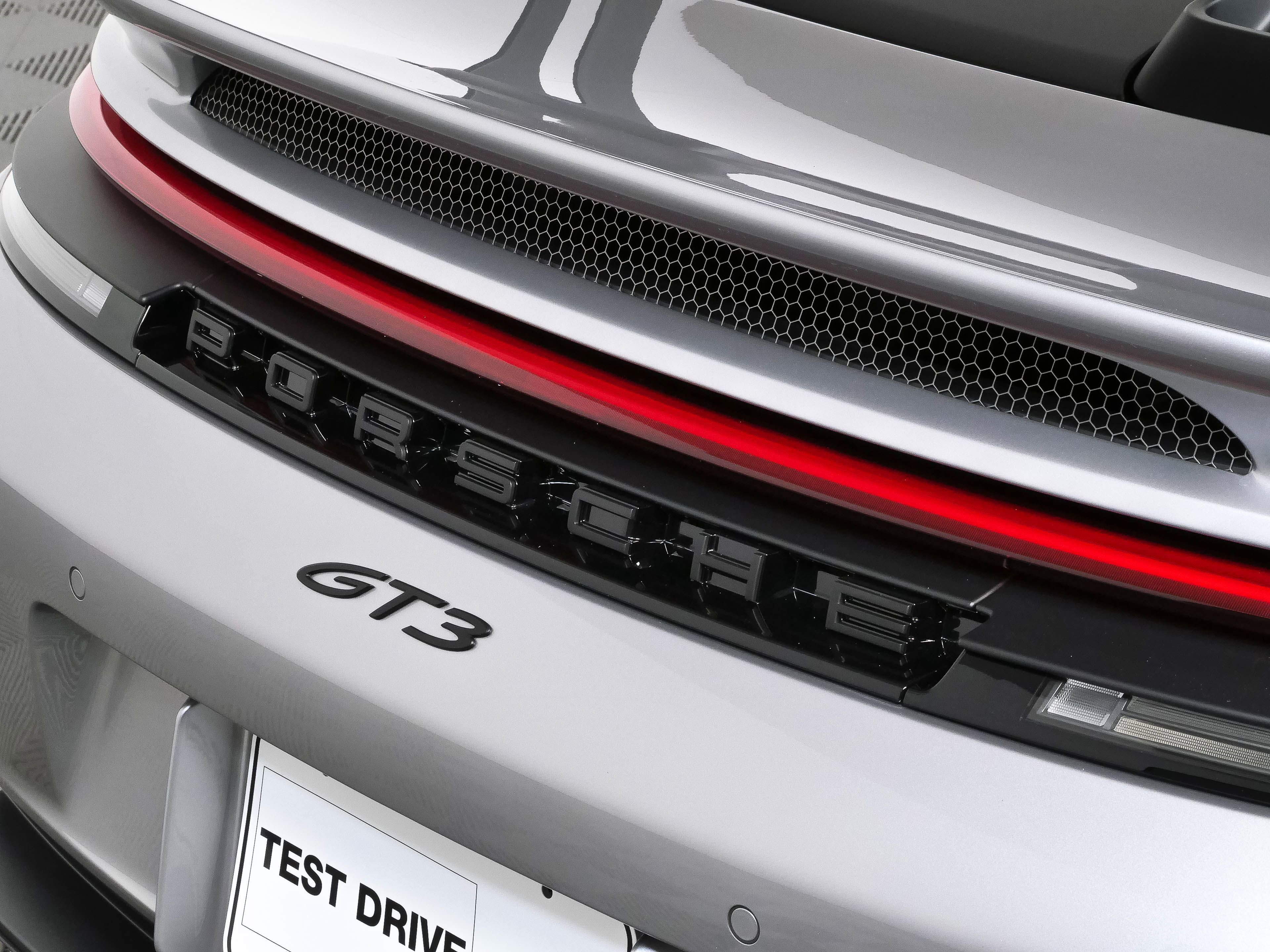 Certified 2026 Porsche 911 GT3 RWD image 31