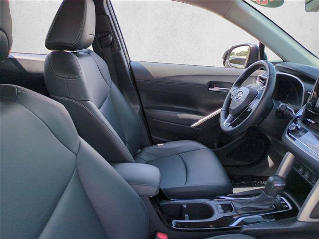 Certified 2023 Toyota Corolla Cross XLE FWD image 20