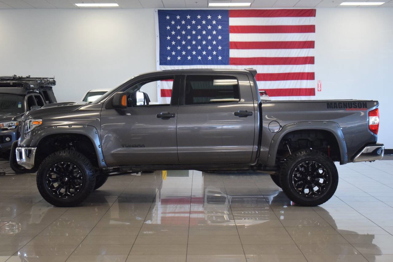 Used 2016 Toyota Tundra SR5 w/ TRD Off Road Package AWD/4WD image 22