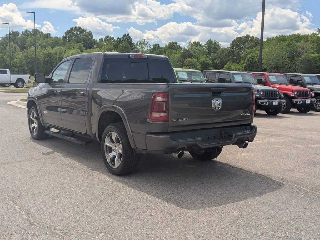 Used 2022 RAM 1500 Laramie AWD/4WD image 3