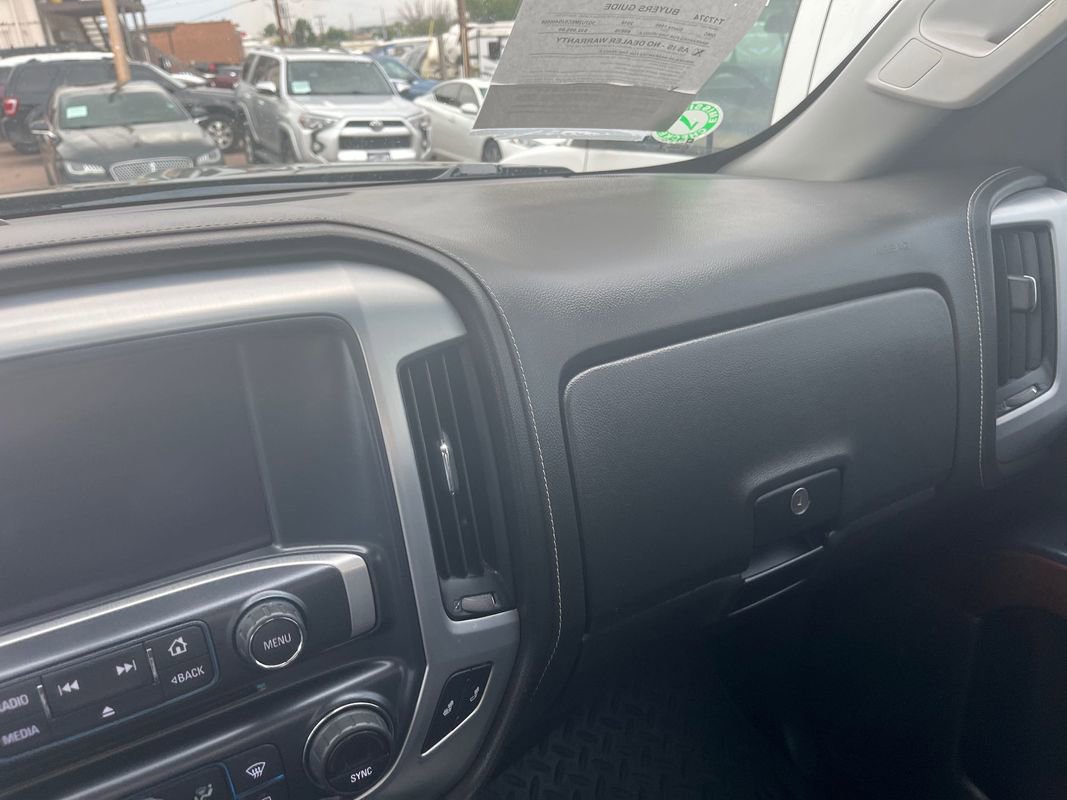 Used 2018 GMC Sierra 1500 SLE w/ SLE Value Package AWD/4WD image 32