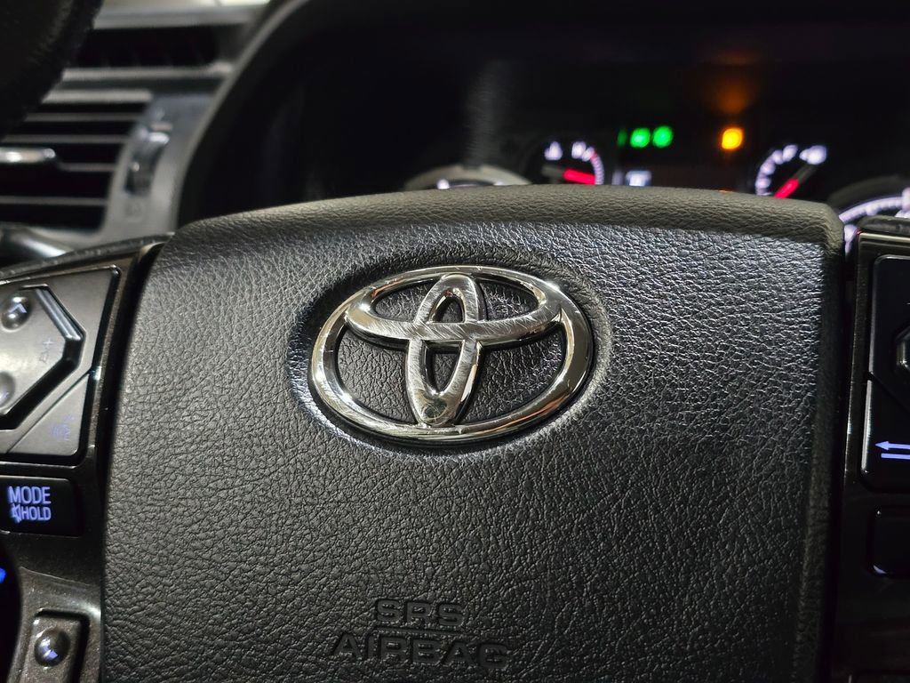 Used 2020 Toyota 4Runner Venture image 21