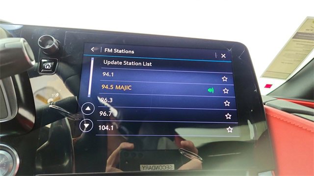 Used 2021 Chevrolet Corvette Stingray Preferred Cpe w/ Z51 Performance Package image 38