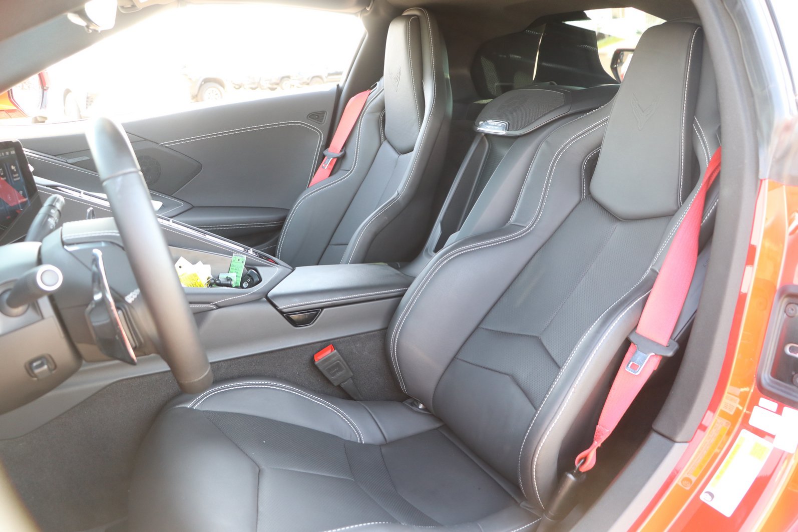 Used 2025 Chevrolet Corvette Z06 RWD image 13