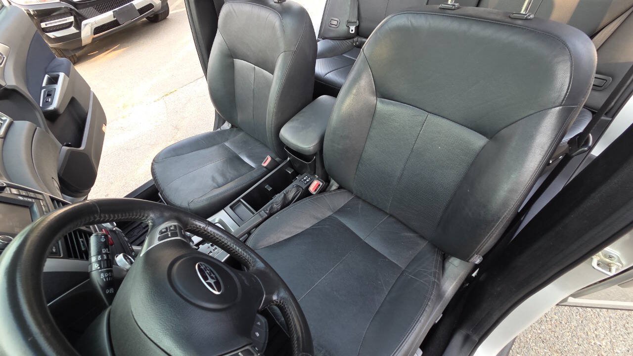 Used 2011 Subaru Forester 2.5X Touring AWD/4WD image 31