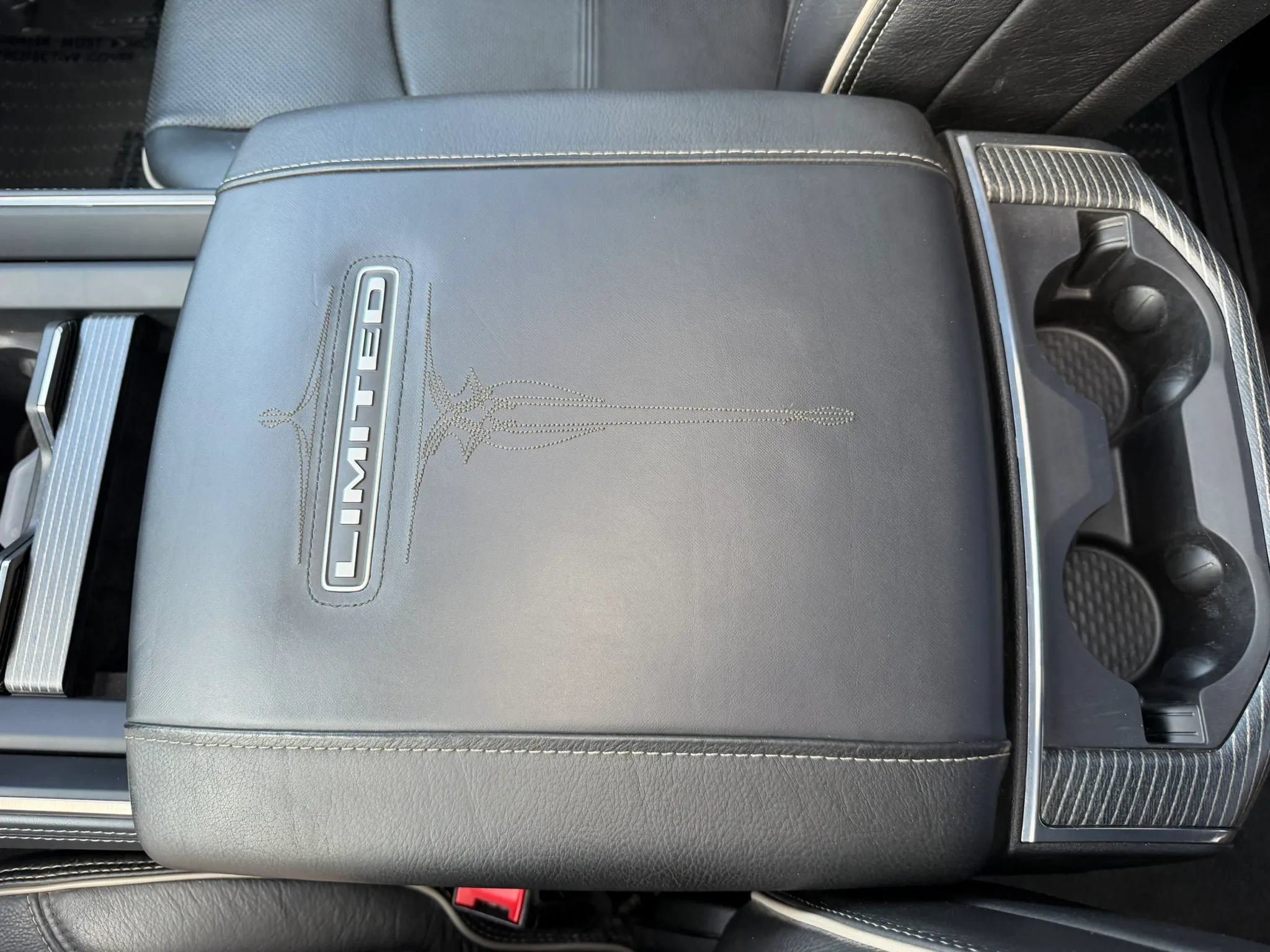 Used 2020 RAM 2500 Limited AWD/4WD image 31