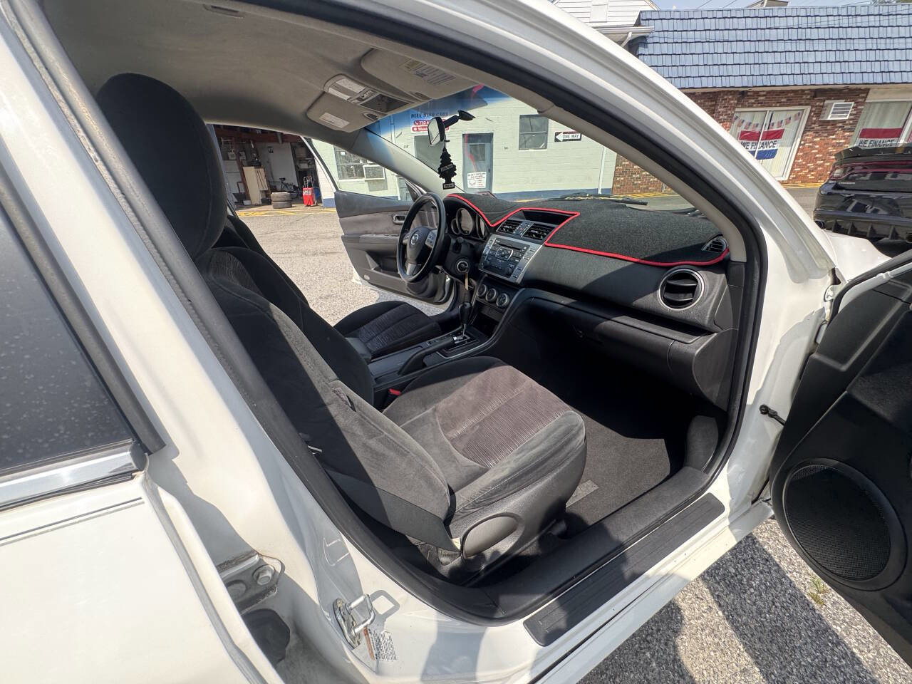 Used 2010 MAZDA MAZDA6 i Sport image 43